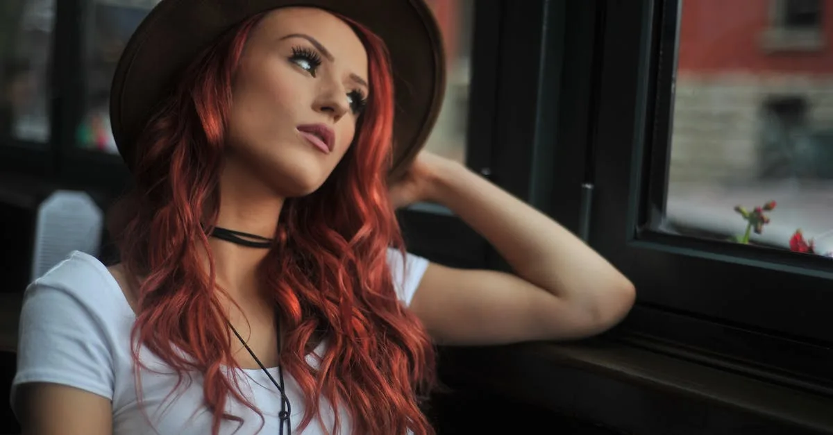 découvrez notre salon de coiffure à grenoble spécialisé dans la coloration capillaire. expertise, conseils personnalisés et produits de qualité pour sublimer votre couleur.